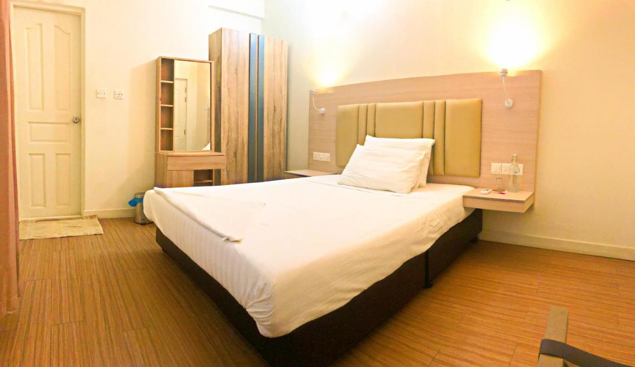 Keyla Inn Тулусдоо Екстериор снимка